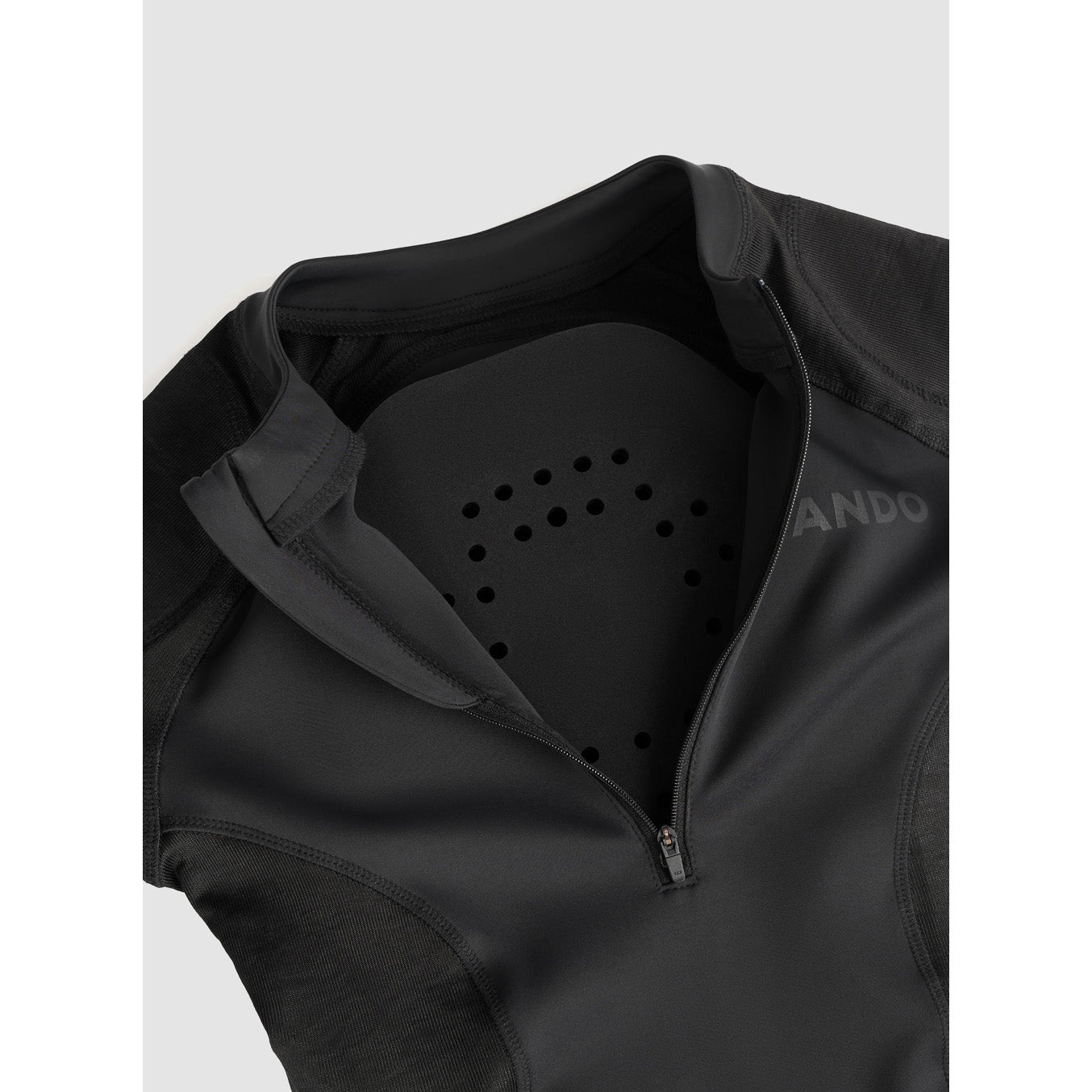 SHELL WW BLACK 02 – Protective motorcycle base layer / bodysuit