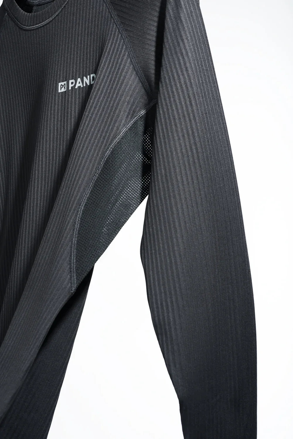 VAPOR BLACK - Unisex Technical Underlayer for Base Layer