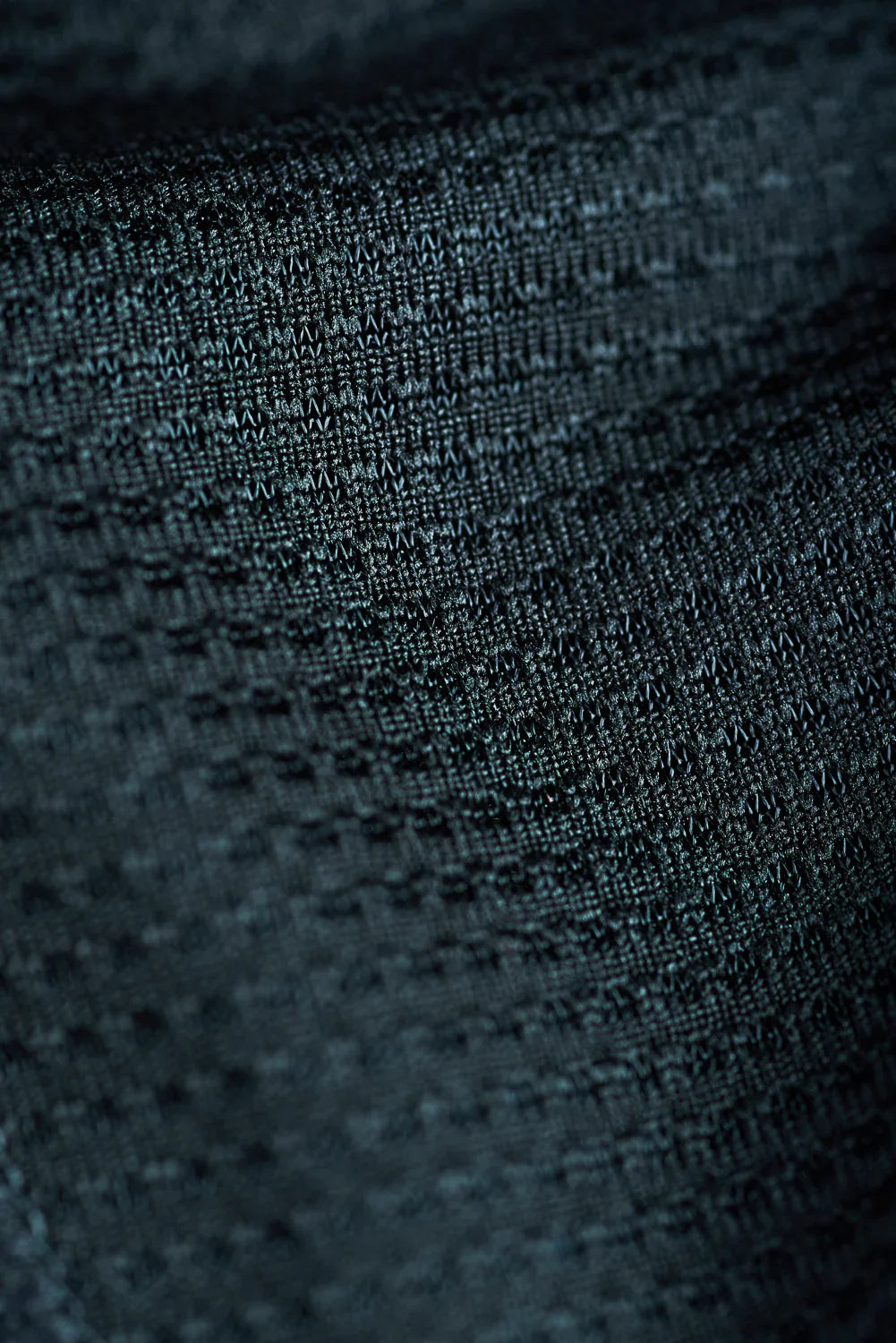 VAPOR BLACK - Unisex Technical Underlayer for Base Layer